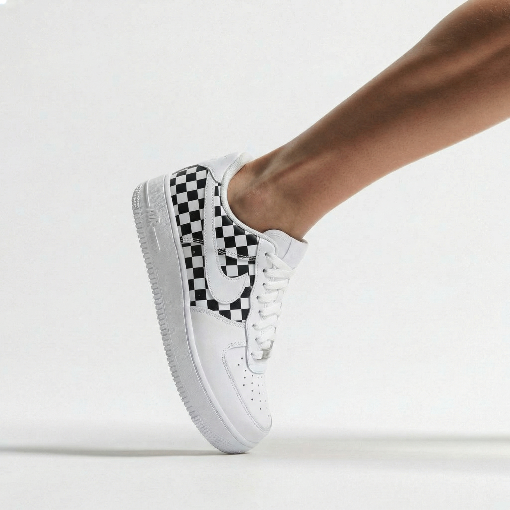 Apex-Grid NIKE Air Force 1